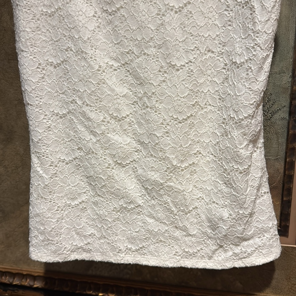 White House Black Market Elegant Lace White Tank Top - Picture 3 of 8